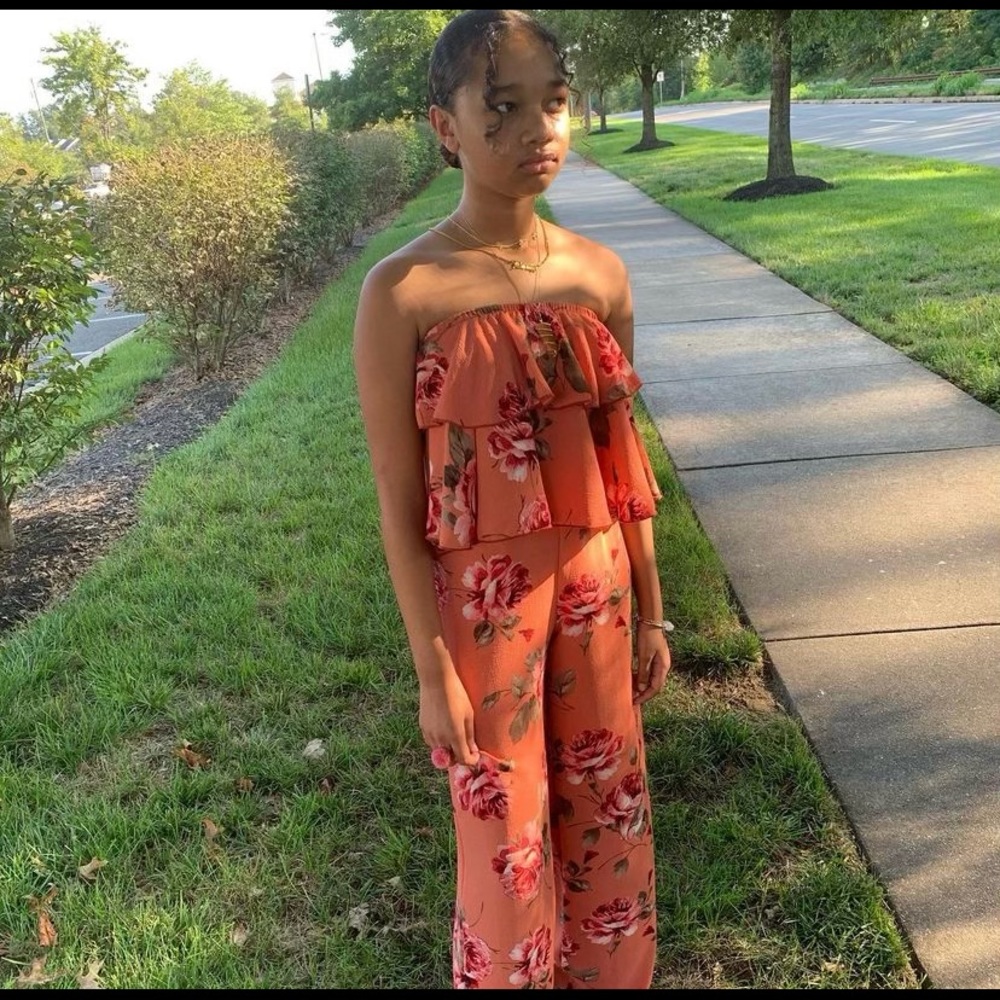 ❌NOT FOR SALE❌ Style Shop Beautiful 2 Piece Set